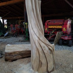 poltrona in legno